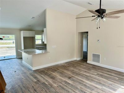 New construction Single-Family house 285 Aspen Avenue, Orange City, FL 32763 - photo 5 5