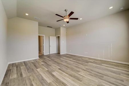 New construction Single-Family house 549 Red Eyed Vireo Court, Magnolia, TX 77354 - photo 31 31
