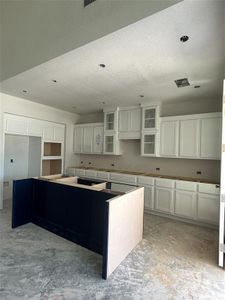 New construction Single-Family house 12347 Grassy Bend Drive, Mont Belvieu, TX 77523 Rodin Plan- photo 4 4