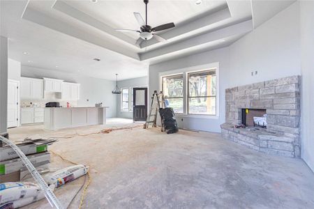 New construction Single-Family house 3924 Seminole Trail, Granbury, TX 76048 - photo 2 2