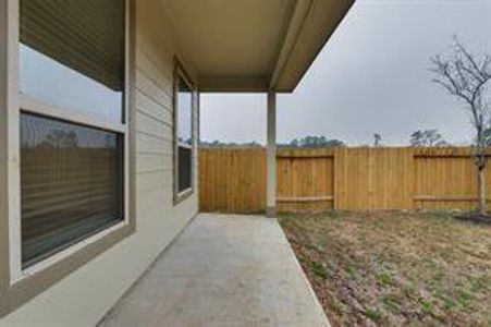 New construction Single-Family house 22002 Oia Island Drive, Hockley, TX 77447 - photo 40 40