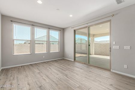 New construction Single-Family house 8615 W Palo Verde Drive, Glendale, AZ 85305 - photo 11 11
