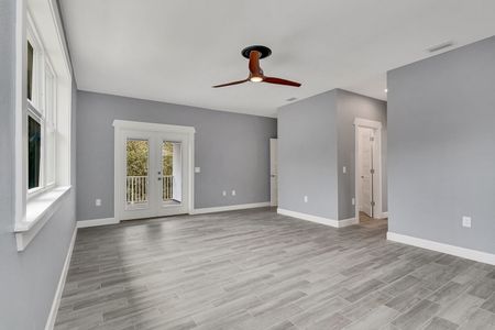 New construction Single-Family house West Wyoming Avenue, Tampa, FL 33611 - photo 10 10