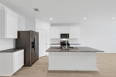 New construction Single-Family house 7815 Sanremo Drive, Richmond, TX 77406 - photo 6 6