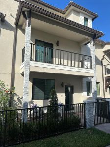 New construction Townhouse house 4536 Nw 83Rd Pkwy, Doral, FL 33166 - photo 0 0