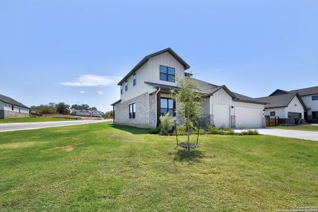New construction Single-Family house 145 W Magnolia Circle, La Vernia, TX 78121 - photo