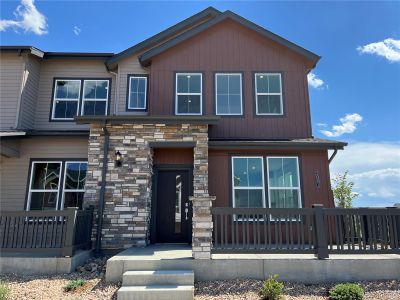 New construction Townhouse house 2001 S Gold Bug Way, Aurora, CO 80018 305- photo 11 11