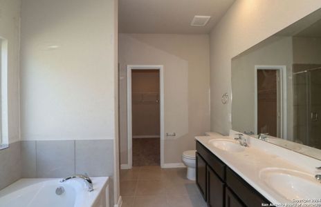 New construction Single-Family house 615 Wild Olive Way, San Antonio, TX 78219 - photo 6 6