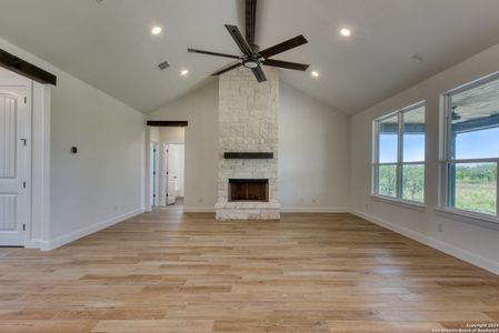 New construction Single-Family house 106 Wild Persimmon Trail, Marion, TX 78124 - photo
