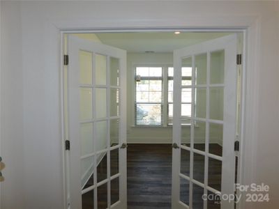 New construction Single-Family house 602 Piazza Place, Unit 26, Cramerton, NC 28056 - photo 4 4