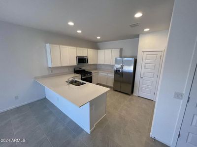 New construction Single-Family house 2919 E Hayfield Way, San Tan Valley, AZ 85140 Coronado Plan 3560- photo 2 2