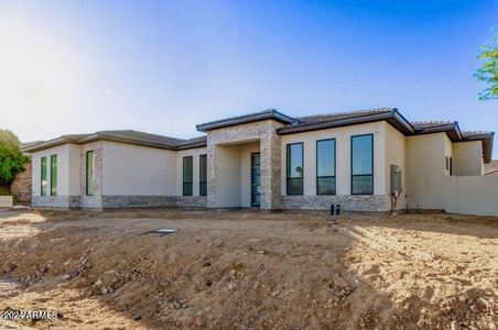 New construction Single-Family house 18140 W Marshall Court, Litchfield Park, AZ 85340 - photo 4 4