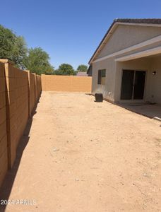 New construction Single-Family house 885 East Wiley Way, Casa Grande, AZ 85122 - photo 28 28