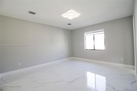 New construction Single-Family house 4349 Nw 81St Ave, Doral, FL 33166 - photo 9 9