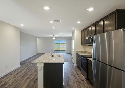 New construction Single-Family house 24537 West Alta Vista Road, Buckeye, AZ 85326 - photo 5 5