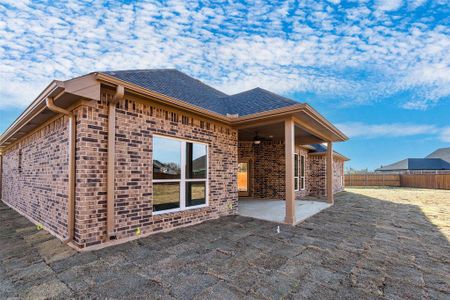 New construction Single-Family house 533 Limestone Circle, Mabank, TX 75147 - photo 32 32