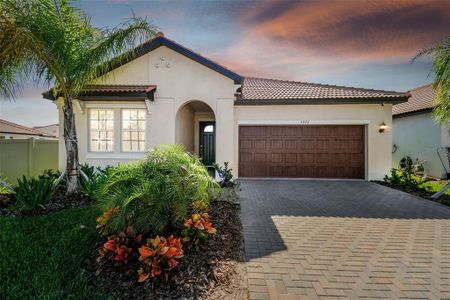 New construction Single-Family house 5373 Windy Grove Drive, Wimauma, FL 33598 - photo 2 2