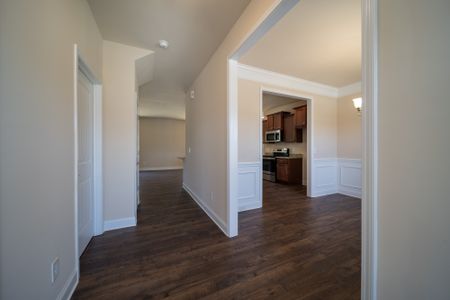 New construction Single-Family house 1633 Fire Tower Road, Sanford, NC 27330 - photo 7 7