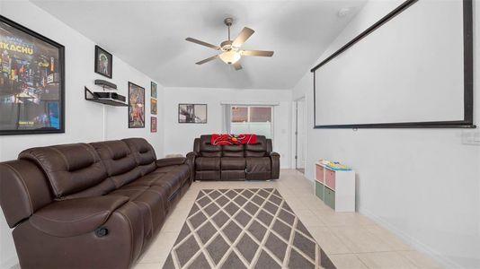 New construction Single-Family house 6495 Beverly Hills Drive, Zephyrhills, FL 33541 - photo 7 7