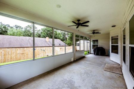 New construction Single-Family house 1716 Rollingwood Drive, Huntsville, TX 77340 - photo 37 37