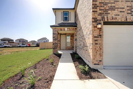 New construction Single-Family house 220 Teller Drive, Lockhart, TX 78644 Plan 1780- photo 2 2