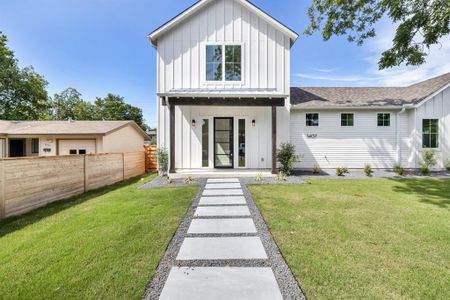 New construction Single-Family house 1407 Randy Cir, Austin, TX 78745 - photo 1 1