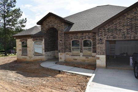 New construction Single-Family house 1875 Green Briar Drive, Huntsville, TX 77340 - photo 2 2