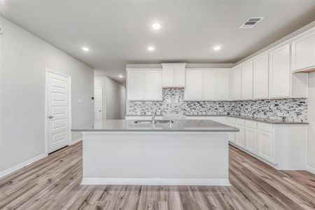 New construction Single-Family house 6281 Bollard Drive, Fort Worth, TX 76179 Basswood H- photo 4 4