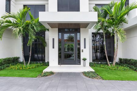 New construction Single-Family house 484 Royal Palm Way, Boca Raton, FL 33432 - photo 2 2