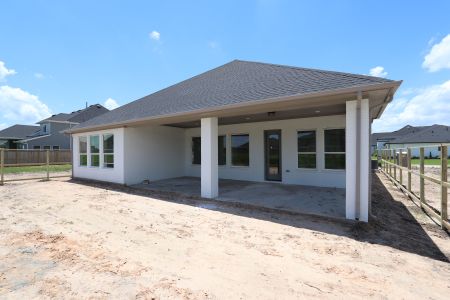 New construction Single-Family house 1723 South Pointe Drive, Friendswood, TX 77546 The Bynum- photo 3 3