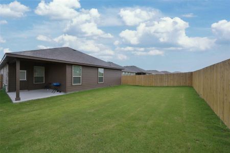 New construction Single-Family house 4524 Fringetree Way, Fort Worth, TX 76036 - photo 32 32