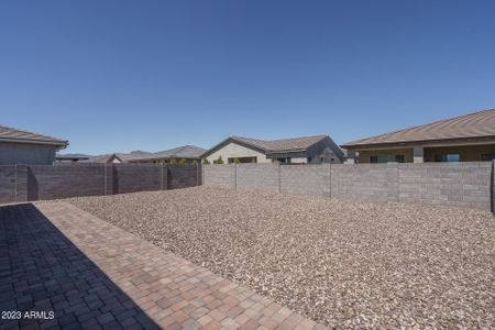 New construction Single-Family house 18352 West Medlock Drive, Litchfield Park, AZ 85340 - photo 22 22