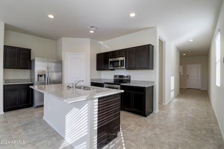 New construction Single-Family house 5282 E Umber Road, San Tan Valley, AZ 85143 - photo 2 2