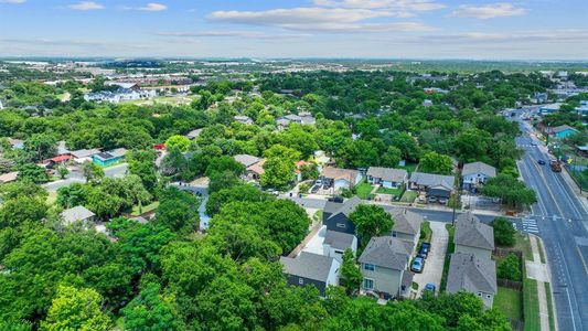 New construction Single-Family house 7204 Meador Ave, Unit 2, Austin, TX 78752 - photo 23 23