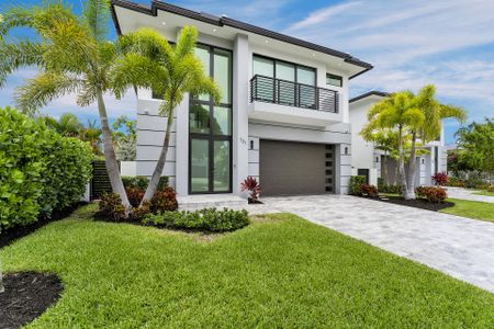 New construction Single-Family house 721 S Lake Avenue, Delray Beach, FL 33483 - photo 2 2