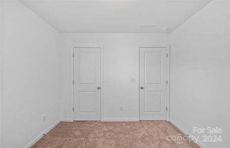 New construction Single-Family house 5119 Sunbriar Drive, Unit 015, Charlotte, NC 28216 - photo 32 32