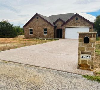 New construction Single-Family house 3024 Red Oak Drive, Granbury, TX 76048 - photo 0 0