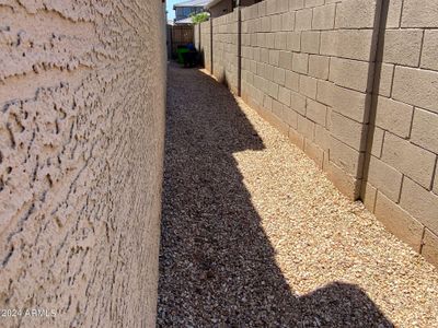 New construction Single-Family house 5819 N 88Th Lane, Glendale, AZ 85305 - photo 65 65