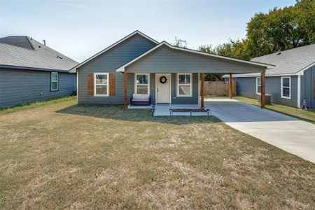 New construction Single-Family house 616 W Coffin Street, Denison, TX 75020 - photo 0