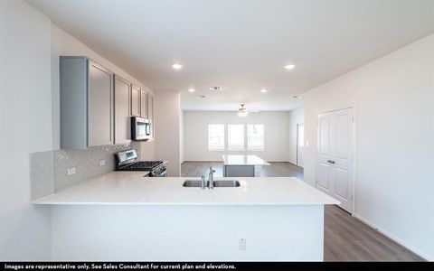 New construction Single-Family house 4703 Seaside Sparrow Lane, Baytown, TX 77521 Blanco- photo 3 3