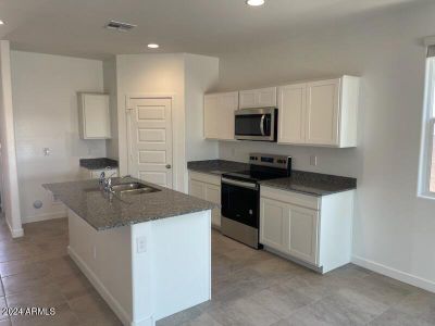 Lot 91 Kitchen