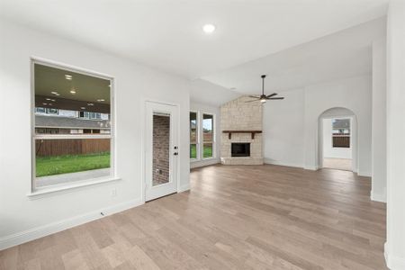 New construction Single-Family house 284 Resting Place Road, Waxahachie, TX 75165 Magnolia II- photo 15 15