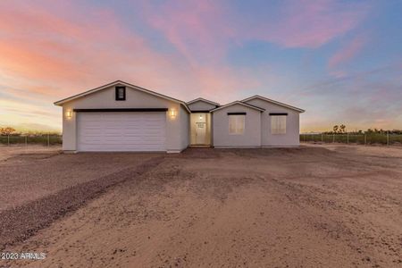 New construction Single-Family house 1326 N 361St Avenue, Tonopah, AZ 85354 - photo 0