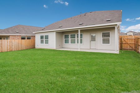 New construction Single-Family house 32222 Escarole Bend, Bulverde, TX 78163 Halstead- photo 29 29