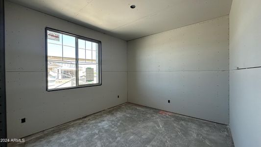 New construction Single-Family house 4131 E Bradford Avenue, San Tan Valley, AZ 85143 Larkspur Homeplan- photo 6 6