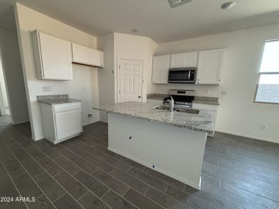 New construction Single-Family house 47817 W Moeller Road, Maricopa, AZ 85139 Jasmine Homeplan- photo 6 6
