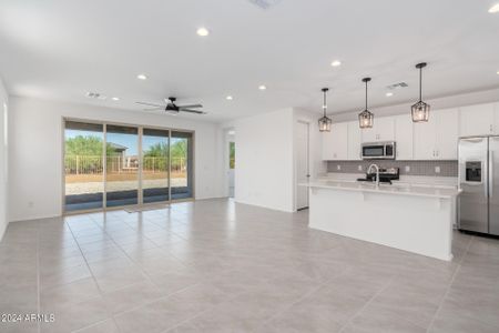 New construction Single-Family house 671 S Parker Lane, Casa Grande, AZ 85122 Larimar- photo 31 31