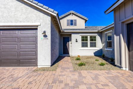 New construction Single-Family house 7558 W Gelding Drive, Peoria, AZ 85381 5524- photo 3 3