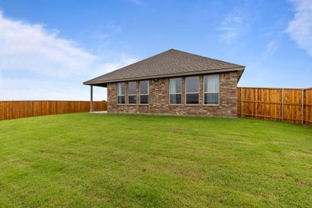 New construction Single-Family house 105 Attwater Road, Rhome, TX 76078 CROWNPOINT- photo 28 28