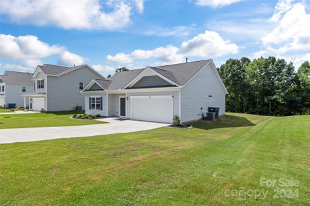 New construction Single-Family house 2932 Parkwest Drive, Albemarle, NC 28001 - photo 4 4